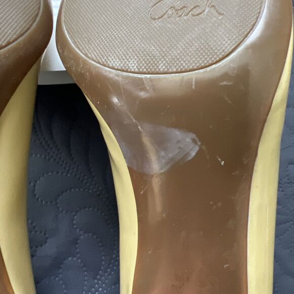 Coach Salma Round Toe Pumps SZ 9.5B Tan Patent Elegant High Heels Shoes Preppy - Picture 15 of 15